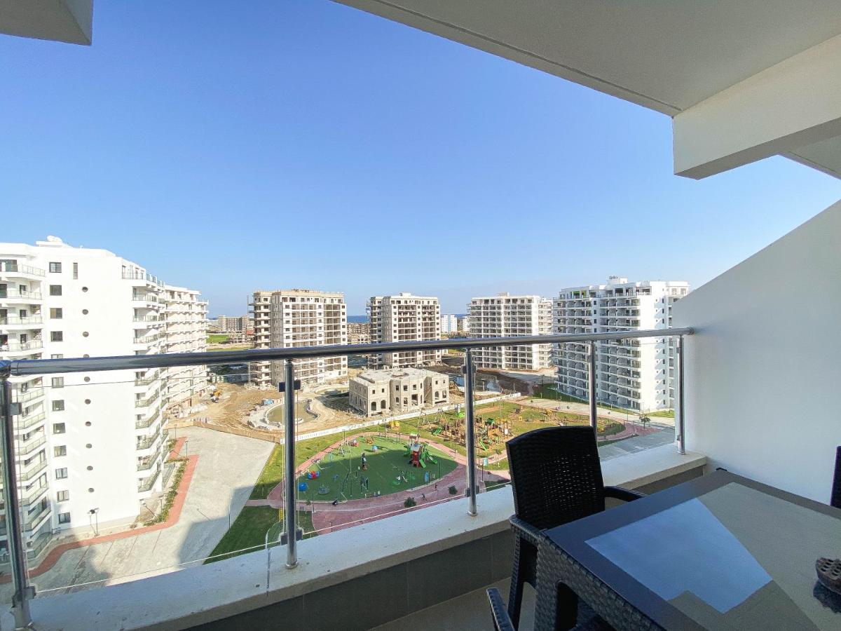 Spartacus Pool Apartments In Caesar Resort & Spa Trikomo Eksteriør billede